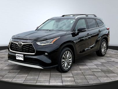 Used 2021 Toyota Highlander Limited