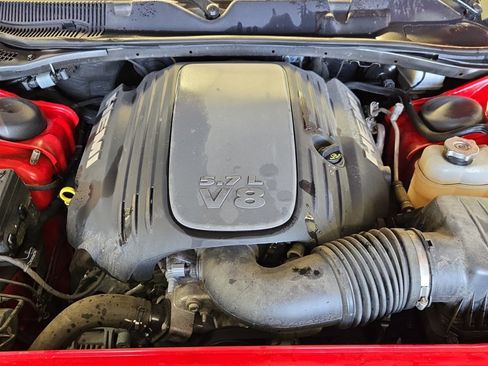 Used 2022 Dodge Challenger R/T image 11