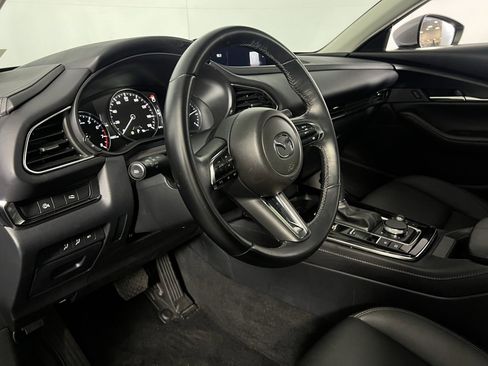 Used 2025 MAZDA CX-30 AWD 2.5 S w/ Preferred Package image 19