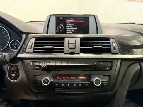 Used 2015 BMW 320i 320i w/ Sport Package image 19