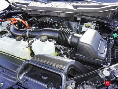 Used 2025 Ford F150 Lariat w/ Equipment Group 502A High AWD/4WD image 57
