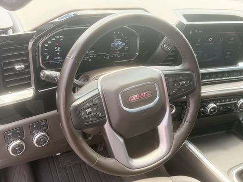 Used 2024 GMC Sierra 2500 SLT w/ SLT Premium Package AWD/4WD image 17