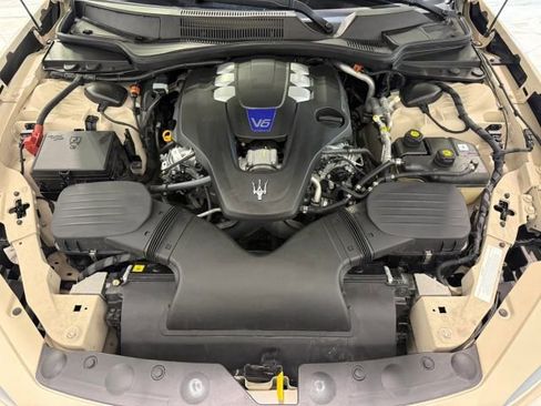 Used 2022 Maserati Ghibli Modena RWD image 41