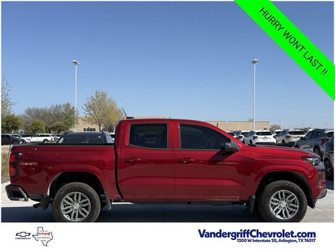 New 2026 Chevrolet Colorado LT w/ LT Convenience Package AWD/4WD image 3