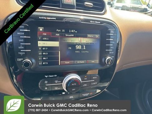 Used 2016 Kia Soul + w/ Audio Package FWD image 21