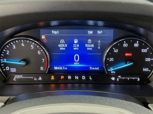 Used 2022 Ford Explorer XLT w/ Equipment Group 202A image 18