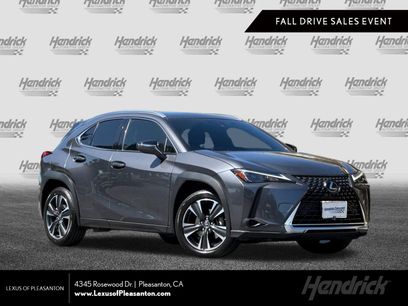 Certified 2023 Lexus UX 250h FWD w/ Accessory Package (Z2)