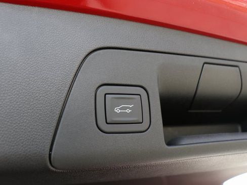 New 2025 Buick Envision Avenir image 12