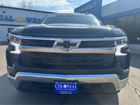 Used 2024 Chevrolet Silverado 1500 LT image 13
