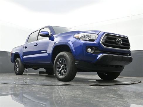 Used 2023 Toyota Tacoma SR5 image 24