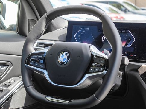 Certified 2025 BMW 330i Sedan image 15