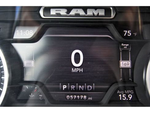 Used 2024 RAM 1500 Laramie image 8