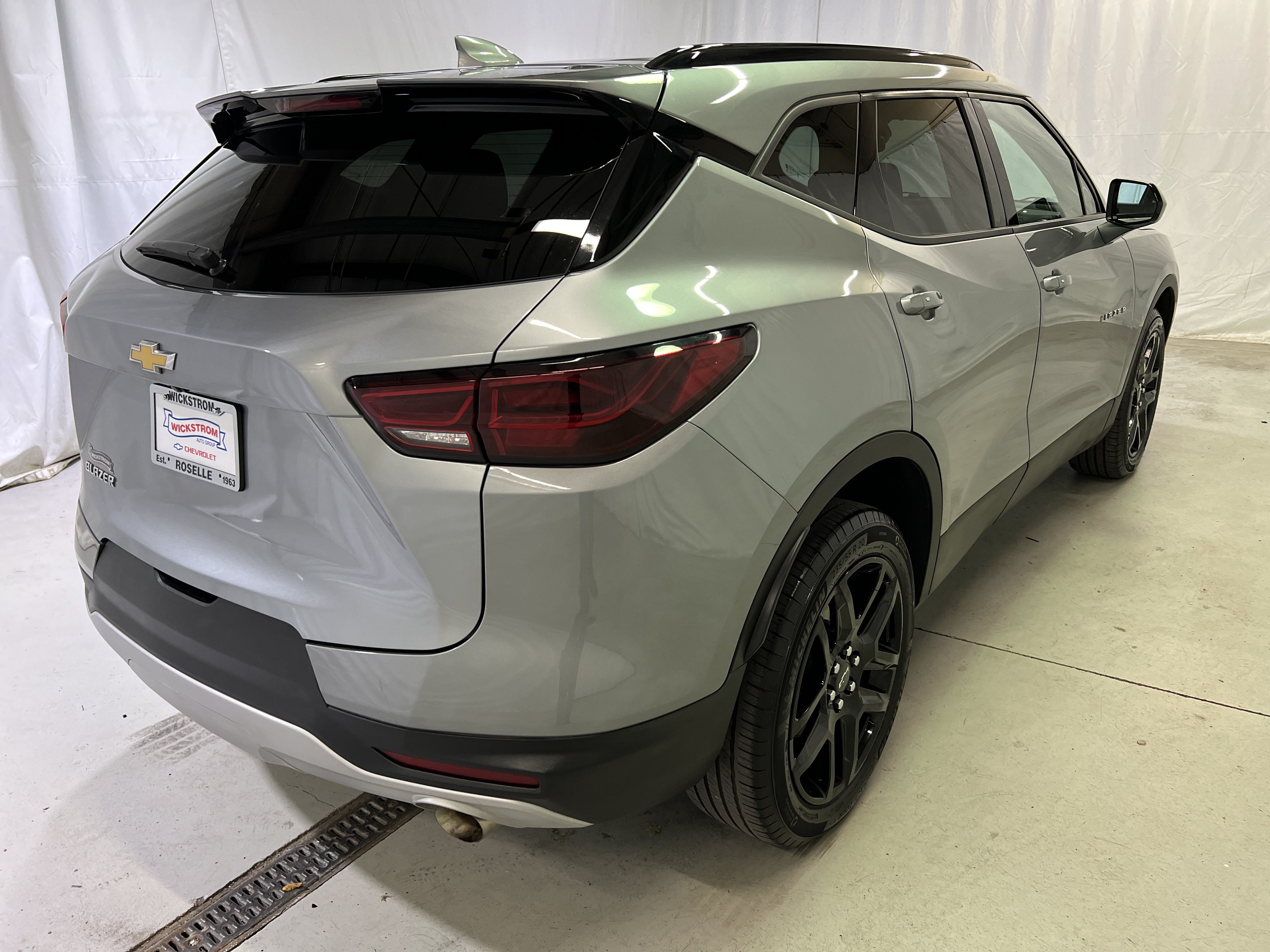 Used 2024 Chevrolet Blazer LT w/ Convenience Package FWD image 11