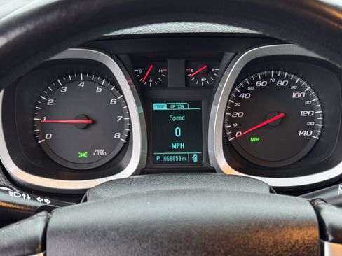 Used 2016 Chevrolet Equinox LT w/ Convenience Package image 17