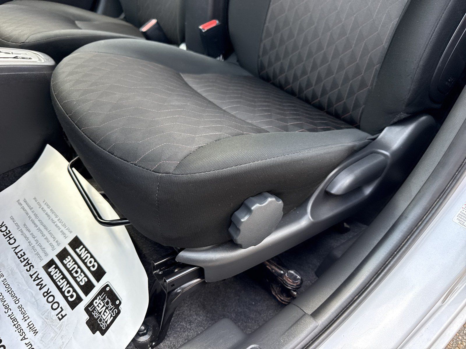 Used 2024 Mitsubishi Mirage LE FWD image 12