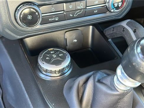 Used 2022 Ford Bronco Big Bend image 16