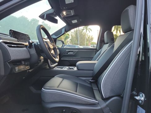 New 2026 GMC Sierra EV Elevation image 8