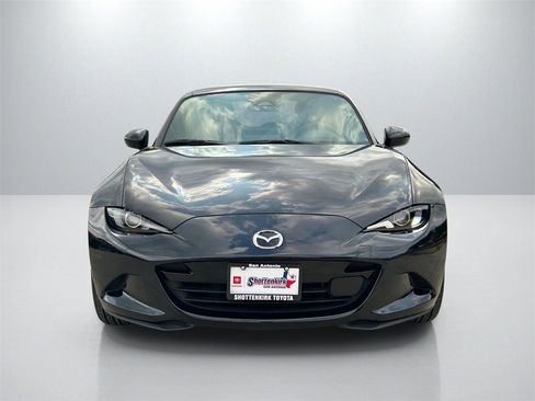 Used 2024 MAZDA MX-5 Miata RF Grand Touring image 2