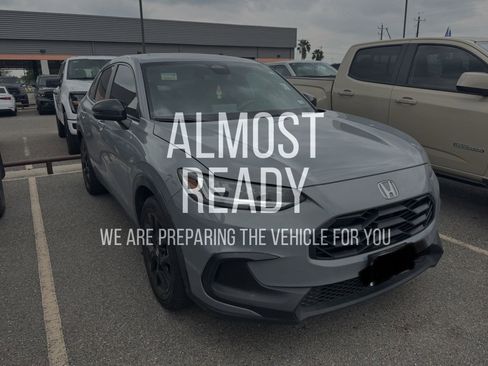 Used 2023 Honda HR-V Sport image 5
