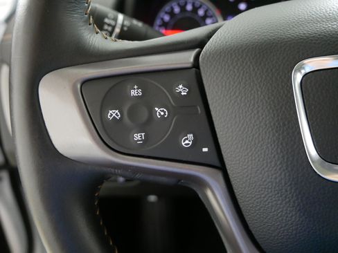 Used 2022 GMC Terrain AT4 w/ Infotainment Package II AWD/4WD image 27