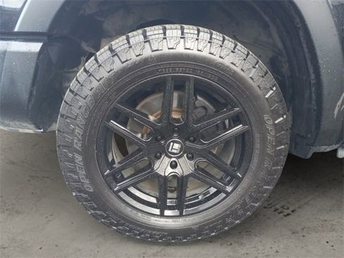 Used 2020 RAM 1500 Rebel image 14