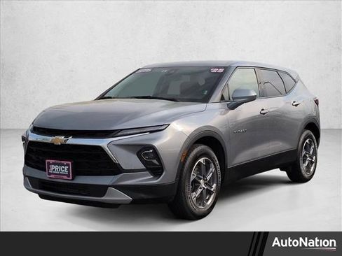 Used 2025 Chevrolet Blazer LT AWD/4WD image 1