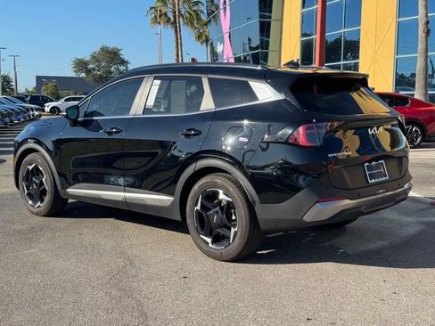 Used 2026 Kia Sportage EX w/ EX Panorama Roof Package FWD image 4