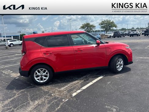 Used 2020 Kia Soul S FWD image 9