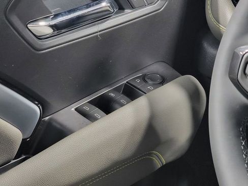 New 2026 Chevrolet Colorado ZR2 AWD/4WD image 23