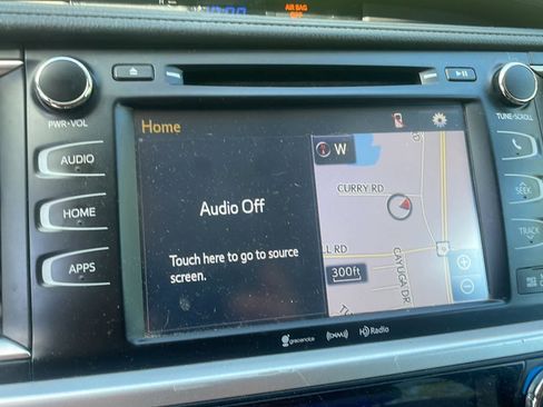 Used 2016 Toyota Highlander XLE AWD/4WD image 15