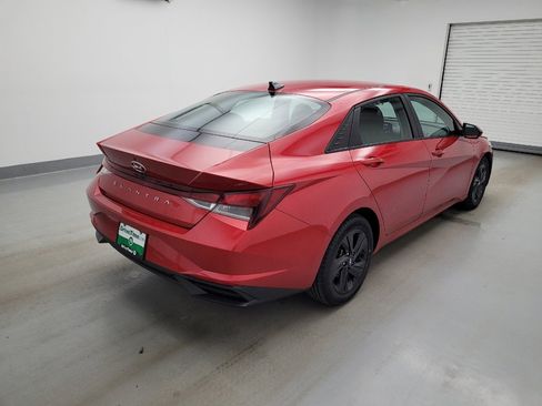 Used 2021 Hyundai Elantra SEL w/ Convenience Package FWD image 9