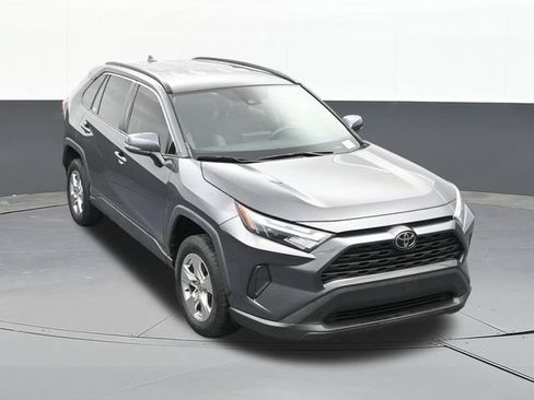 Used 2022 Toyota RAV4 XLE AWD/4WD image 63