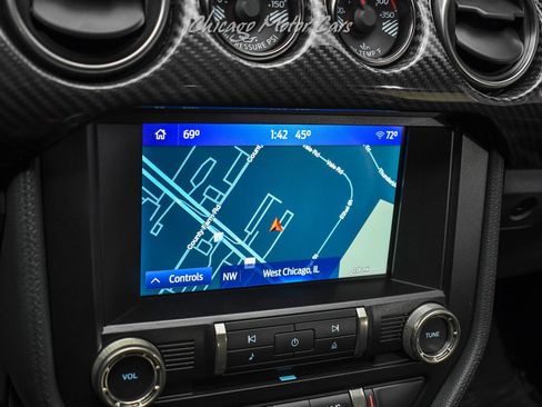 Used 2022 Ford Mustang Shelby GT500 w/ Carbon Fiber Track Pack RWD image 14