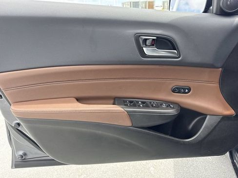 Used 2020 Acura ILX FWD image 13