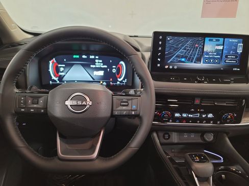 New 2026 Nissan Rogue Platinum w/ Platinum Premium Package image 13