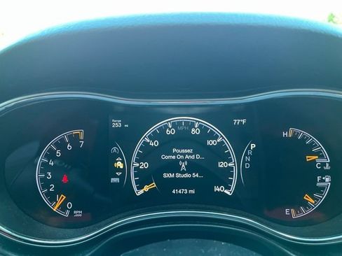 Used 2020 Jeep Grand Cherokee Limited image 11