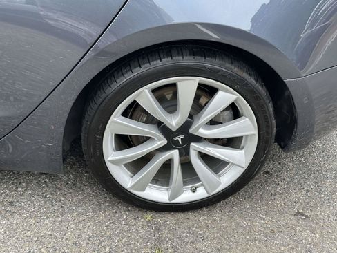 Used 2020 Tesla Model 3 Long Range AWD/4WD image 12