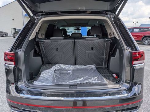 Used 2026 Volkswagen Atlas SEL Premium R-Line AWD/4WD image 12
