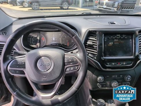 Used 2020 Jeep Cherokee Limited w/ Technology Group AWD/4WD image 25
