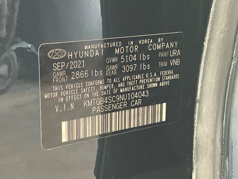 Used 2022 Genesis G80 2.5T RWD image 13
