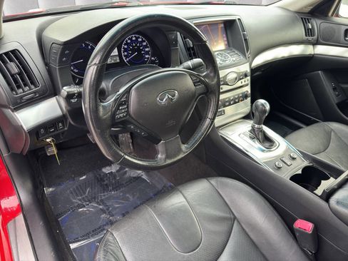 Used 2013 INFINITI G37 x Coupe w/ Premium Pkg image 9