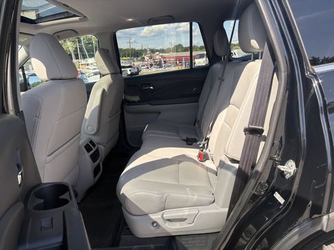 Used 2016 Honda Pilot EX-L image 16