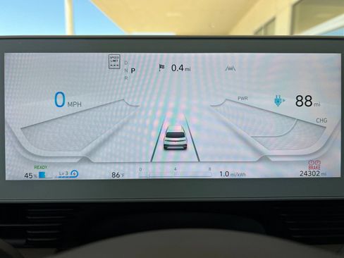 Used 2024 Hyundai Ioniq 5 SEL RWD image 25