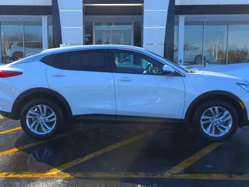 New 2026 Buick Envista Preferred w/ Convenience I Package image 10