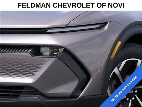 New 2026 Chevrolet Equinox EV LT image 10