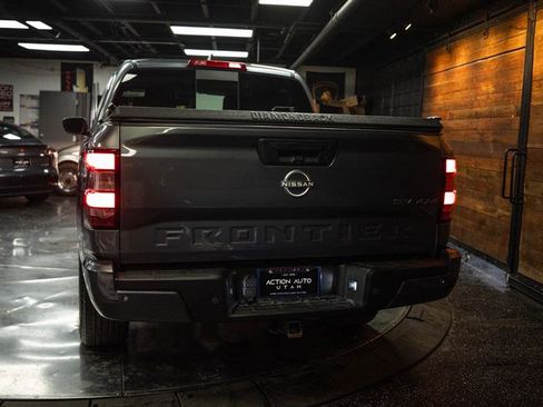 Used 2023 Nissan Frontier SV w/ SV Convenience Package AWD/4WD image 6