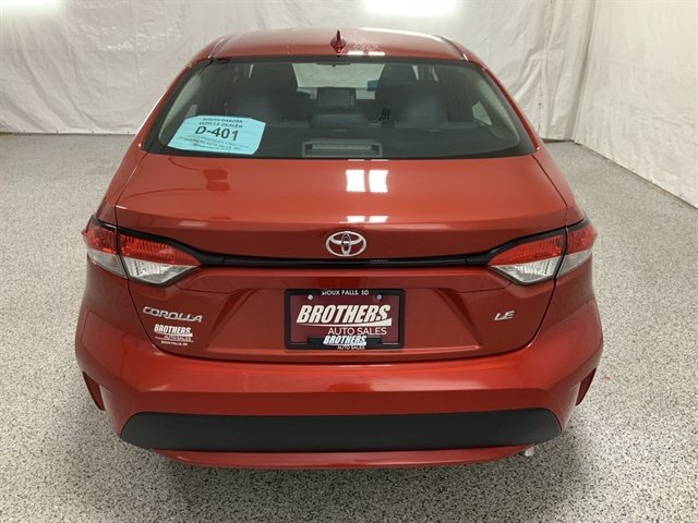 Used 2021 Toyota Corolla LE FWD image 6