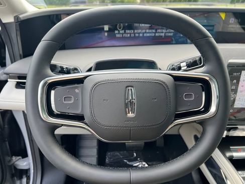 New 2026 Lincoln Nautilus Reserve w/ Jet Appearance Package AWD/4WD image 30