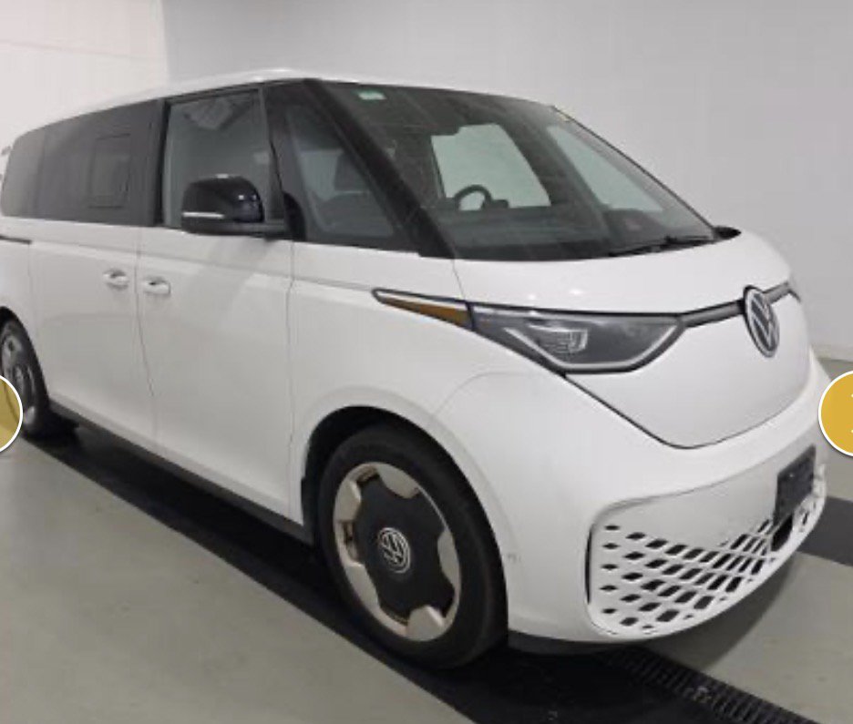 Used 2025 Volkswagen ID. Buzz Pro S RWD image 5
