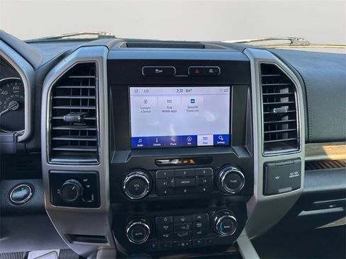 Used 2019 Ford F150 Lariat image 17